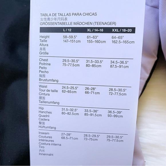 The North Face Girls’ Pallie Down Jacket In Lavender Fog - Picture 11 of 11